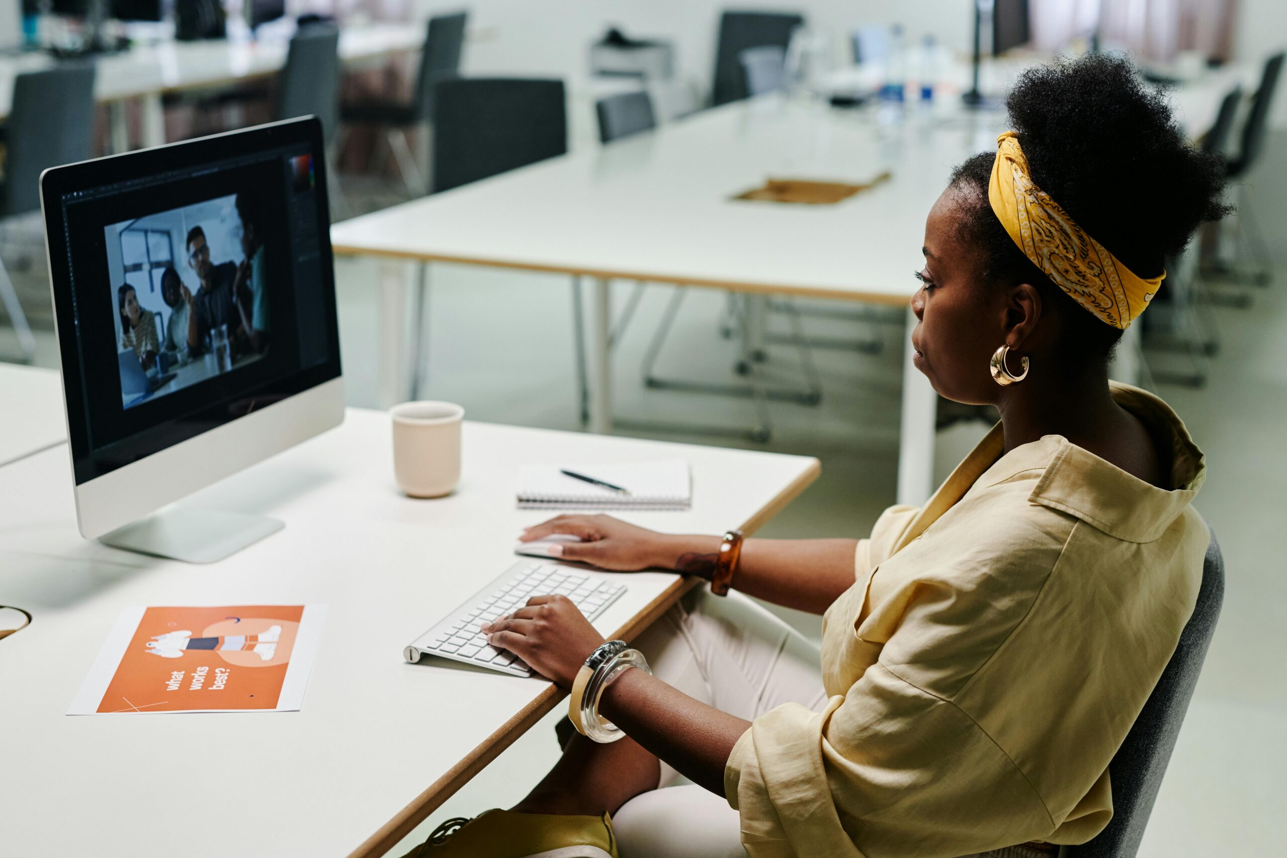 Will AI Replace Graphic Designers? An ALX Instructor Weighs In